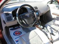 Begagnad Volvo S40 Kinetic 140 HK (102 kW) 2005 Röd Sedan