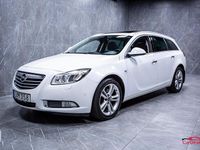 Begagnad Opel Insignia Cosmo 161 HK (118 kW) 2011 Vit Kombi