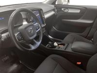 begagnad Volvo XC40 B4 AWD Geartronic Momentum Harman & Kardon 2021, SUV