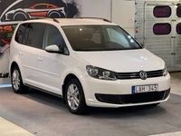 Begagnad VW Touran 150 HK (110 kW) 2010 Vit Minibuss