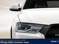 Begagnad Audi Q3 Exclusive 150 HK (110 kW) 2016 Vit SUV