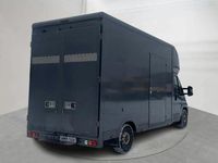 Begagnad Peugeot Boxer 163 HK (119 kW) 2018 Grå Van