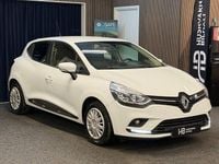 Begagnad Renault Clio IV Zen 73 HK (53 kW) 2016 Vit Halvkombi
