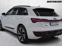 Begagnad Audi Q8 e-tron S-Line 303 kW (413 HK) 2024 Vit SUV