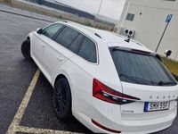 begagnad Skoda Superb 2.0 TDI 4x4 Business Edition, Style