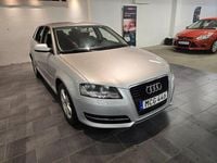 Begagnad Audi A3 Attraction 105 HK (77 kW) 2012 Silver Halvkombi