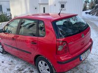 Begagnad VW Polo 75 HK (55 kW) 2004 Halvkombi