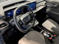 Begagnad Ford Courier Limited 100 kW (136 HK) 2025 Frozen white Minibuss