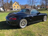 begagnad Porsche Boxster Cab 204hk trippelblack avbet 1311kr/mån