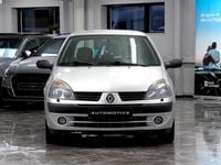 Begagnad Renault Clio R.S. Authentique 75 HK (55 kW) 2006 Ljusgrå (grå) Halvkombi