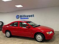 Begagnad Volvo S60 Momentum 140 HK (102 kW) 2006 Röd Sedan