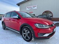 Begagnad VW Golf VII 180 HK (132 kW) 2016 Röd Kombi