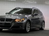 begagnad BMW 330 D/ DYNAMIC/ TOURING/ GPS/ LÄDER/ DRAG/ 2-ÄGARE/245HK