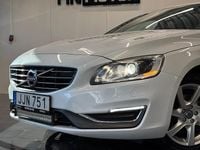 Begagnad Volvo V60 Summum 181 HK (133 kW) 2014 Vit Kombi