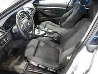 begagnad BMW 320 Gran Turismo d xDrive Steptonic AWD Navi