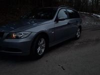 Begagnad BMW 318 129 HK (94 kW) 2006 Kombi