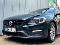 begagnad Volvo S60 D2 R-Design Välutrustad|Taklucka|Rattvärm|BLIS|GPS