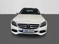 Begagnad Mercedes C400 333 HK (244 kW) 2015 Vit Kombi