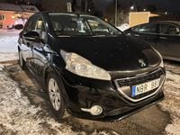 Begagnad Peugeot 208 68 HK (50 kW) 2012 Halvkombi