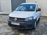 Begagnad VW Caddy 102 HK (75 kW) 2017 Vit Minibuss