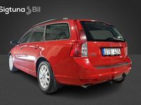 begagnad Volvo V50 T5 AWD Kinetic Euro 4/Kam bytt/Drag/ACC/AUX