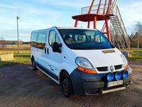 Begagnad Renault Trafic 120 HK (88 kW) 2006 Minibuss