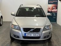 Begagnad Volvo V50 Momentum 125 HK (91 kW) 2009 Blå Kombi