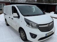 Begagnad Opel Vivaro 120 HK (88 kW) 2015 Minibuss