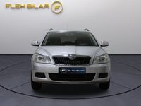 begagnad Skoda Octavia Kombi 1.6 TDI Automat Drag Värmare