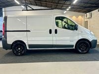 Begagnad Renault Trafic 114 HK (83 kW) 2014 Vit Minibuss