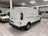 begagnad Nissan NV300 Skåpbil 2.9t 1.6 dCi 120hk Euro 6 Dragkrok