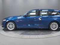 begagnad BMW 330e xDrive Touring/ Dragkrok / , 292hk, 2023