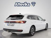 Begagnad VW Passat Business 151 HK (111 kW) 2024 Vit Kombi