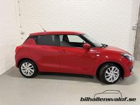 Begagnad Suzuki Swift 83 HK (61 kW) 2023 Fervent red Halvkombi