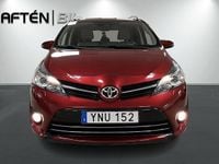 Begagnad Toyota Verso Edition 147 HK (108 kW) 2017 Röd Minibuss