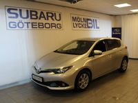 Begagnad Toyota Auris Active 116 HK (85 kW) 2017 Silver Kombi