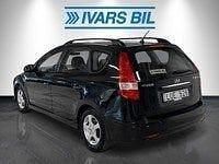 Begagnad Hyundai i30 Select 90 HK (66 kW) 2012 Svart Sedan