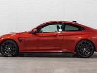 Begagnad BMW M4 Competition Edition 450 HK (330 kW) 2017 Gul Sportkupé