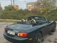 Begagnad Mazda MX5 110 HK (80 kW) 1998 Mörkgrön Cab