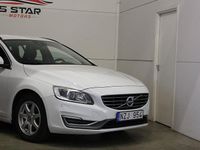 Begagnad Volvo V60 Momentum 163 HK (119 kW) 2013 Vit Kombi