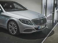 begagnad Mercedes S400 S400 BenzHYBRID Lång TV-skärm Massage 2013, Sedan