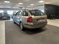 begagnad Skoda Octavia Kombi 2.0 FSI