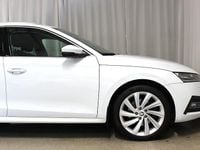 Begagnad Skoda Octavia Style 150 HK (110 kW) 2021 Vit Kombi