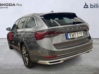 Begagnad Skoda Octavia Scout 151 HK (111 kW) 2022 Grå Kombi