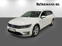 Begagnad VW Passat GTE 156 HK (114 kW) 2018 Vit Kombi