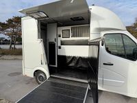 Begagnad Renault Master 135 HK (99 kW) 2021