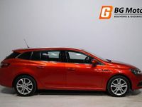 Begagnad Renault Mégane IV 132 HK (97 kW) 2017 Röd Kombi