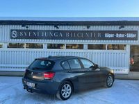 Begagnad BMW 118 Sport Line 143 HK (105 kW) 2013 Grå Halvkombi