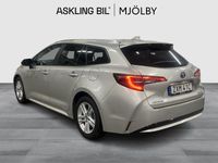 Begagnad Toyota Corolla Style 122 HK (89 kW) 2019 Silver Kombi