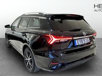 Begagnad MG MG5 EV Luxury 114 kW (156 HK) 2022 Svart Kombi